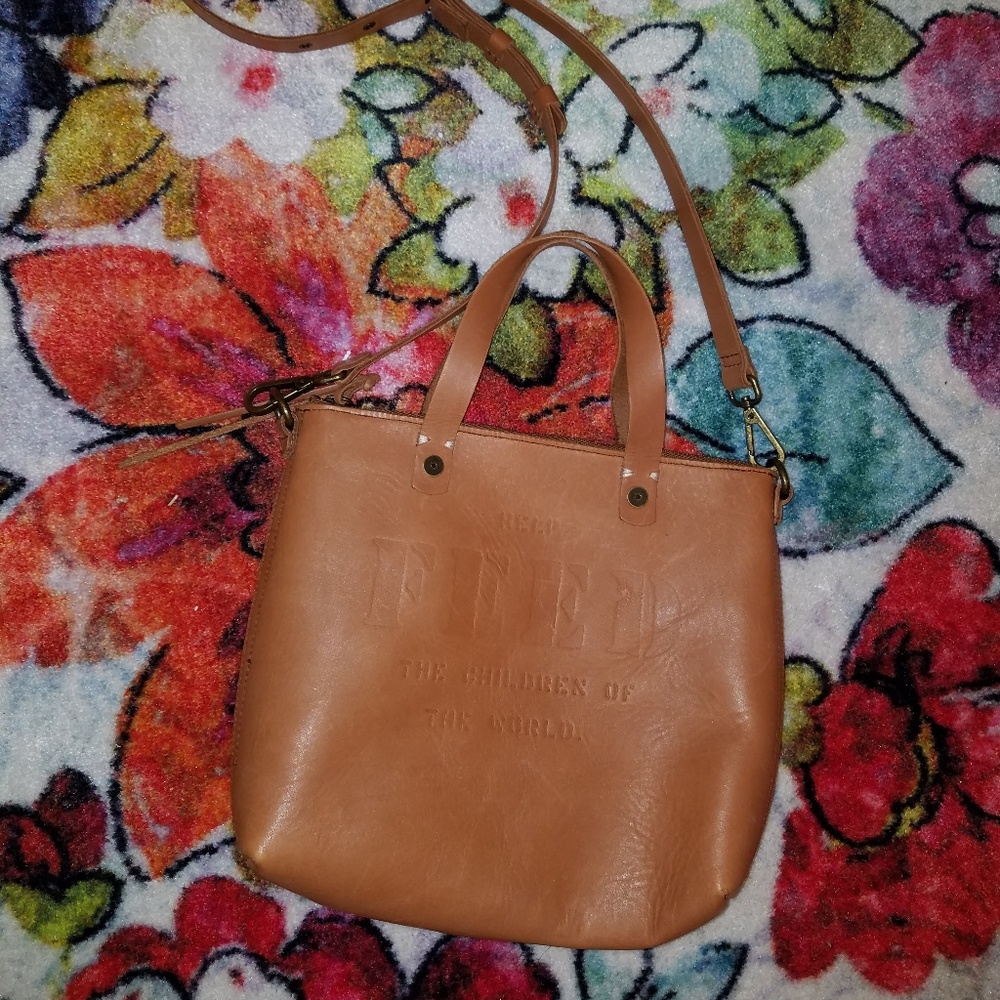 The Feed Project, Eleanor Crossbody style purse